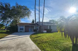 28 S Flag Dr, Kissimmee, FL 34759 - Photo 1