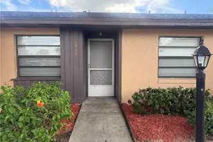 2128 Bahamas Ct, Kissimmee, FL 34741 - Photo 1