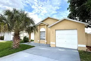 1002 Golfside Ct, Kissimmee, FL 34741 - Photo 1