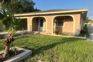 306 D St, Lake Wales, FL 33853 - Photo 1