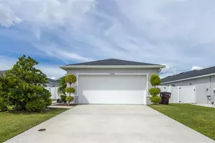 4744 Glencrest Loop, Saint Cloud, FL 34772 - Photo 1