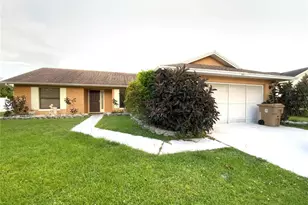 521 Brighton Ct, Kissimmee, FL 34758 - Photo 1