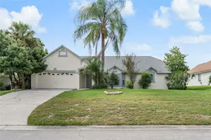 5611 Loma Vista Dr W, Davenport, FL 33896 - Photo 1