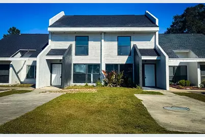 1827 SW 108th Lane #B, Ocala, FL 34476 - Photo 1