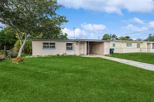 912 Inchon Ct, Orlando, FL 32808 - Photo 1