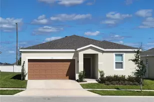 1346 Normandy Dr, Haines City, FL 33844 - Photo 1