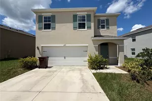 1739 Post Oak Dr, Davenport, FL 33837 - Photo 1