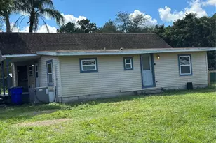 705 Rosedale Ave, Saint Cloud, FL 34769 - Photo 1