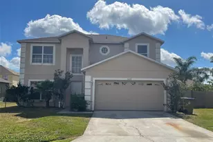 560 Bristol Cir, Kissimmee, FL 34758 - Photo 1