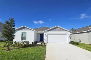 2722 Pennachio, Lake Wales, FL 33853 - Photo 1