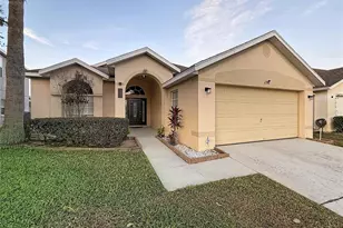 638 Lockbreeze Dr, Davenport, FL 33897 - Photo 1
