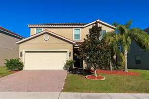 2037 Lakeside Ave, Davenport, FL 33837 - Photo 1