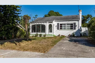 226 4th Street NE, Winter Haven, FL 33881 - Photo 1