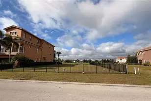 794 Golden Bear Dr, Reunion, FL 34747 - Photo 1