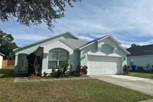 2112 Mallard Creek Cir, Kissimmee, FL 34743 - Photo 1