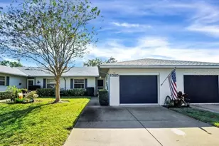 1585 Oakview Cir SE, Winter Haven, FL 33880 - Photo 1