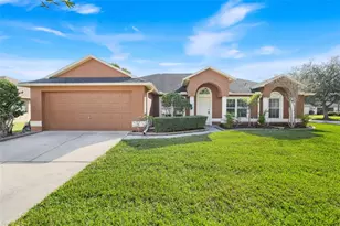 4928 E Lake Cove Blvd, Saint Cloud, FL 34771 - Photo 1