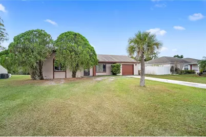128 Hollyhock Court, Kissimmee, FL 34743 - Photo 1