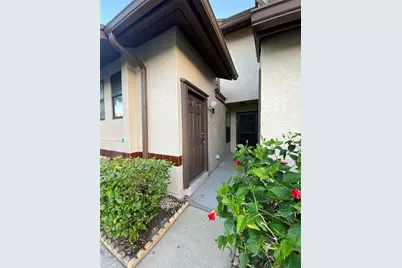 3106 S Semoran Boulevard #8, Orlando, FL 32822 - Photo 1