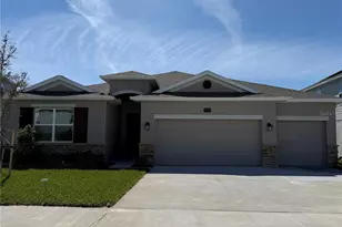 7117 Dilly Lake Ave, Groveland, FL 34736 - Photo 1