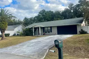 93 Freeport Ln, Palm Coast, FL 32137 - Photo 1