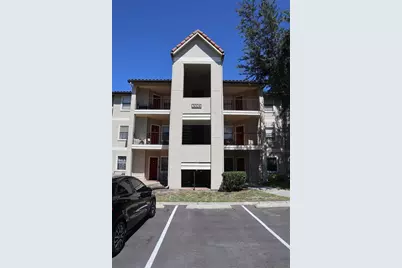3004 Parkway Boulevard #304, Kissimmee, FL 34747 - Photo 1