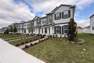 627 Pothos St, Apopka, FL 32703 - Photo 1