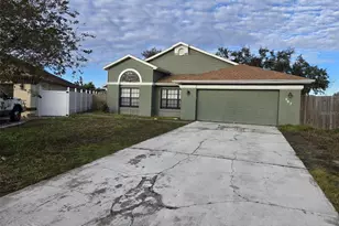387 Blue Bayou Dr, Kissimmee, FL 34743 - Photo 1