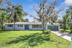 905 Valencia Rd, South Daytona, FL 32119 - Photo 1