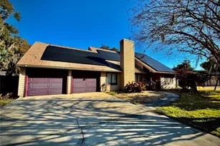 5419 Twin Palms Rd, Fruitland Park, FL 34731 - Photo 1