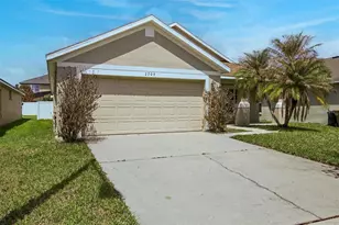 2709 Lucas Lakes Ln, Kissimmee, FL 34744 - Photo 1