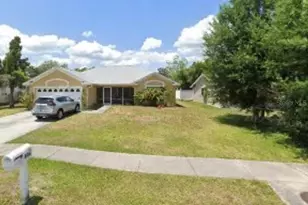 806 N Forrest Ave, Kissimmee, FL 34741 - Photo 1
