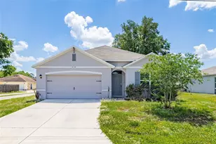 318 Montgomery Ct, Kissimmee, FL 34758 - Photo 1