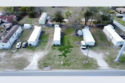 728 N Chestnut Road, Lakeland, FL 33815 - Photo 1
