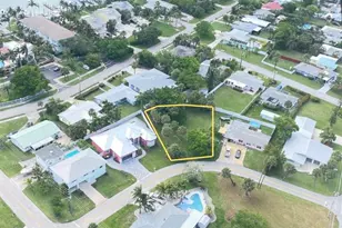 Coral Circle, Hutchinson Island, FL 34949 - Photo 1