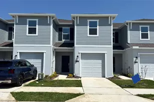 319 Sol Vis Dr, Dundee, FL 33838 - Photo 1