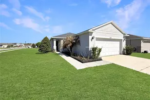 4668 Glencrest Loop, Saint Cloud, FL 34772 - Photo 1