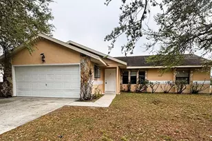 102 Birmingham Dr, Kissimmee, FL 34758 - Photo 1