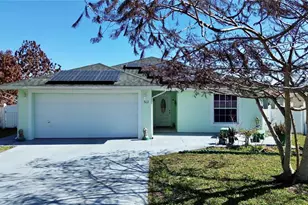 302 Miami Pl, Kissimmee, FL 34759 - Photo 1