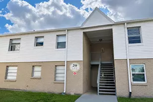7210 N Manhattan Ave, Tampa, FL 33614 - Photo 1