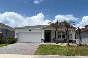 2710 Slash Wy, Saint Cloud, FL 34771 - Photo 1