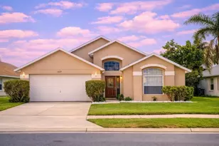 2629 Star Lake View Dr, Kissimmee, FL 34747 - Photo 1