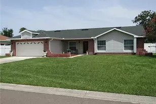 315 Larkspur Ct, Kissimmee, FL 34743 - Photo 1