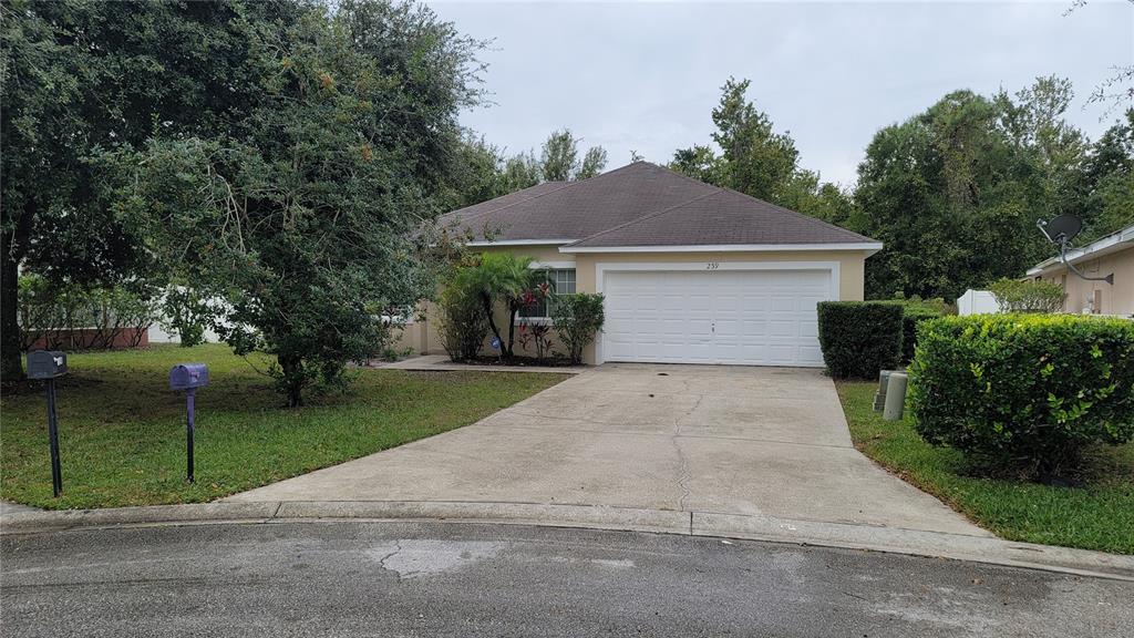 239 Breezy Oaks Ct, Davenport, FL 33896 - MLS T3338330 - Coldwell Banker