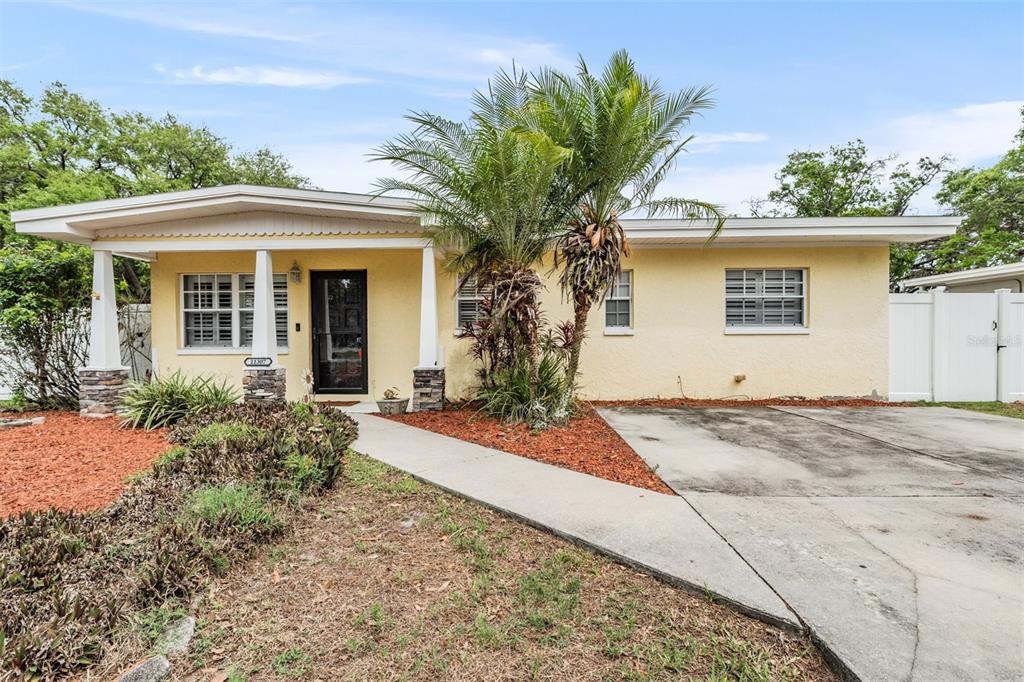 11307 N Oakleaf Ave, Tampa, FL 33612 - MLS T3361537 - Coldwell Banker