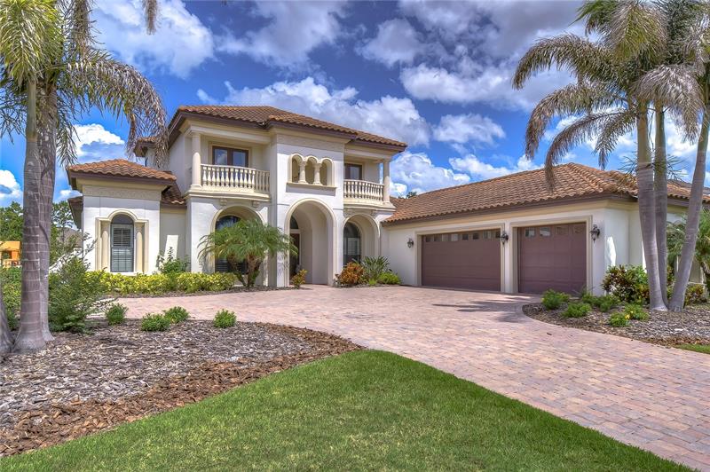 16406 Chapman Crossing Dr, Lithia, FL 33547 MLS T3374923 Coldwell