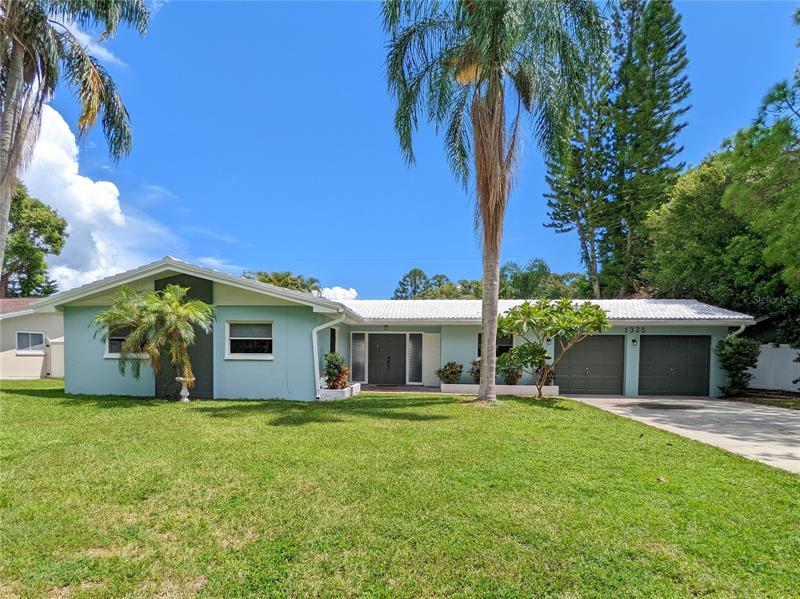 1325 Viewtop Dr, Clearwater, FL 33764 MLS T3398140 Coldwell Banker