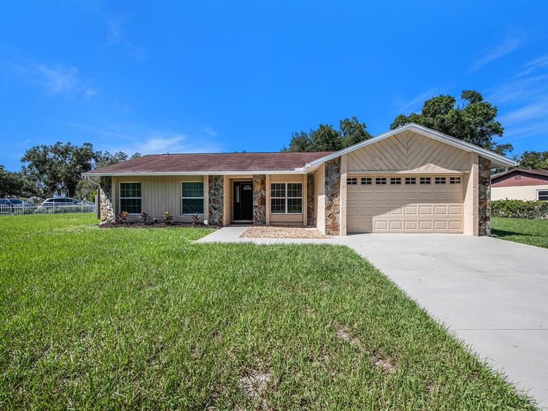 23816 Lake Hills Dr, Lutz, FL 33559 MLS T3400286 Coldwell Banker