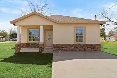 609 E Dr Martin Luther King Jr Boulevard, Plant City, FL 33563 - Photo 1