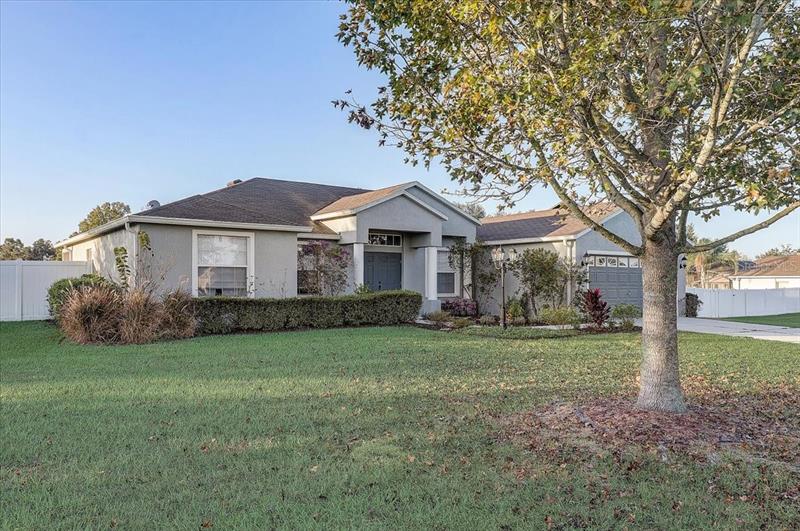 10102 Bloomfield Hills Dr, Seffner, FL 33584 MLS T3411199 Coldwell